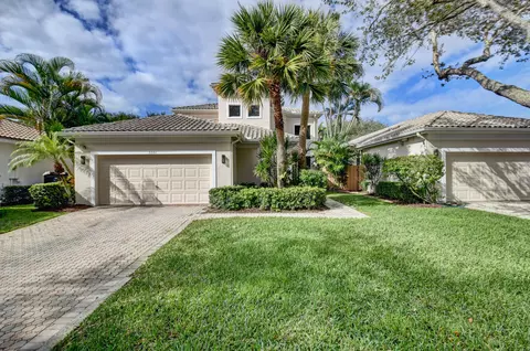 6661 NW 24th Ter, Boca Raton, FL 33496