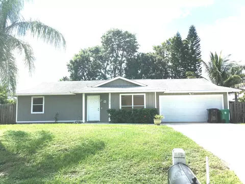 1074 SW Janette Ave, Port Saint Lucie, FL 34953