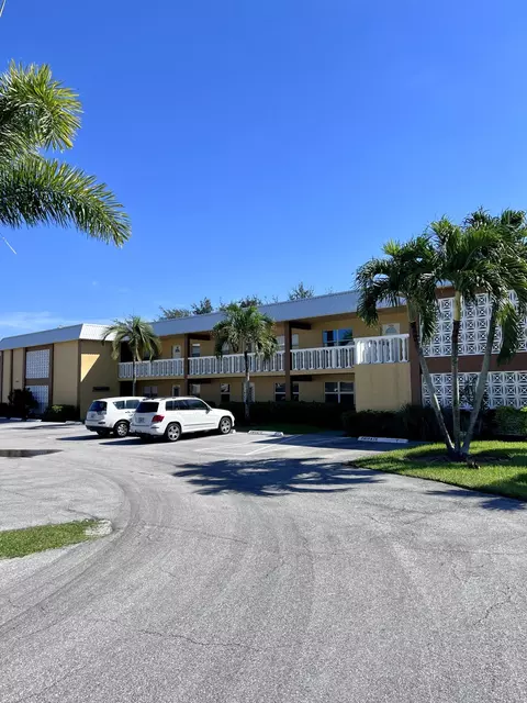 9826 Marina #1014, Boca Raton, FL 33428