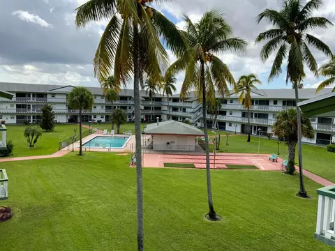 5300 Washington #I310, Hollywood, FL 33021