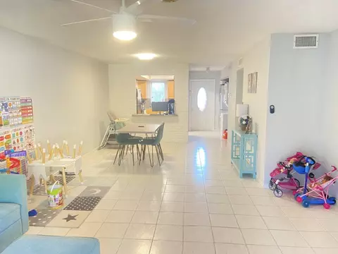 2540 SW 14th #40, Boynton Beach, FL 33426