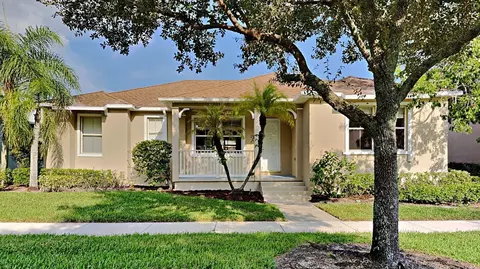 1301 Parkside Dr, Vero Beach, FL 32966