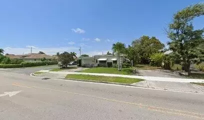 915 12th Ave S, Lake Worth Beach, FL 33460