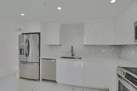 1824 Bridgewood Dr, Boca Raton, FL 33434