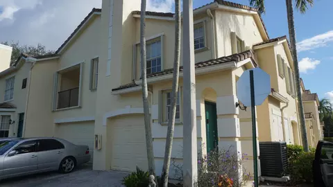 101 Belmont Pl, Boynton Beach, FL 33436