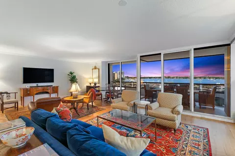 100 Lakeshore Dr #554, North Palm Beach, FL 33408