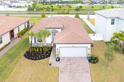 12437 NW Lynch, Port Saint Lucie, FL 34987