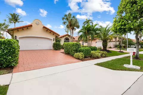5250 Casa Real Dr, Delray Beach, FL 33484
