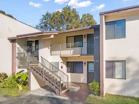 132 E Laurel #902, Margate, FL 33063