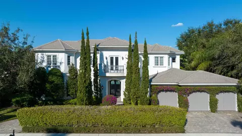 101 Via Palacio, Palm Beach Gardens, FL 33418