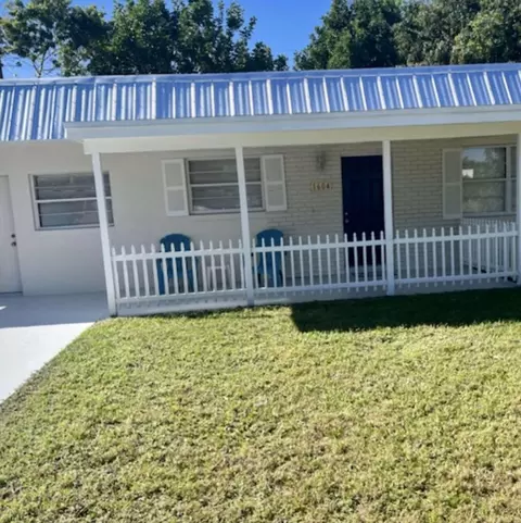 1604 SE Apache, Stuart, FL 34994