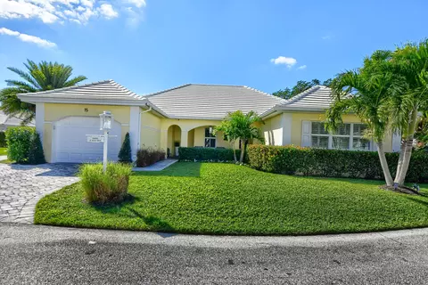 15 Acacia, Boynton Beach, FL 33436