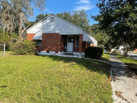 329 E 47th St, Jacksonville, FL 32208