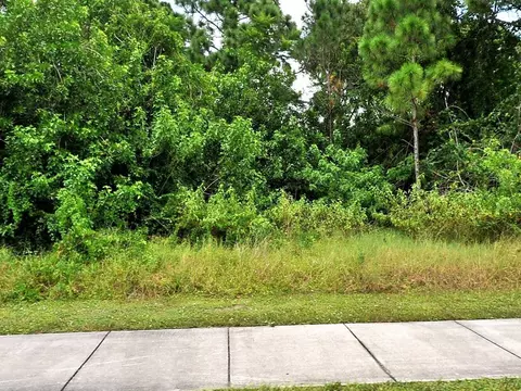 675 NW Prima Vista Blvd, Port St Lucie, FL 34983