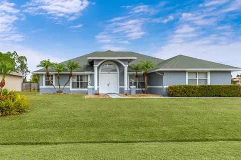 5881 NW Corso Ave, Port Saint Lucie, FL 34986