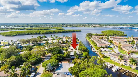 2435 SW Hideaway, Stuart, FL 34994