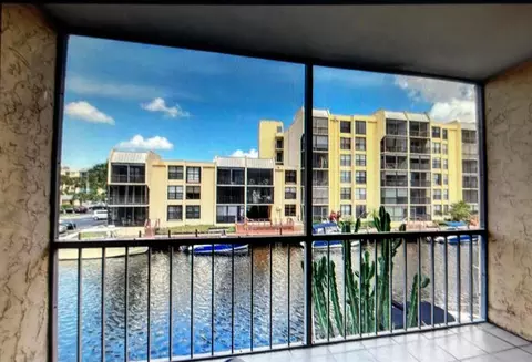12 Royal Palm Way #2030, Boca Raton, FL 33432