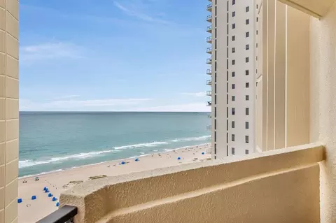 2800 N Ocean Dr #B-18D, Riviera Beach, FL 33404