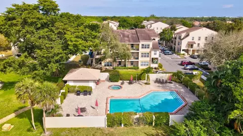5951 Wellesley Park Dr #406, Boca Raton, FL 33433