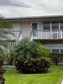325 Windsor N, West Palm Beach, FL 33417