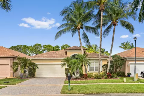 6595 SE Twin Oaks Cir, Stuart, FL 34997