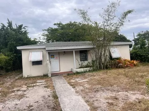 1416 S C St, Lake Worth Beach, FL 33460