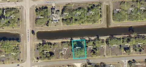 1207 Augusta St E, Lehigh Acres, FL 33974