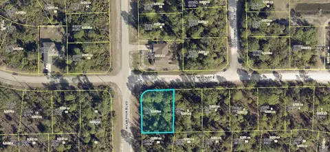 912 Macy St E, Lehigh Acres, FL 33974
