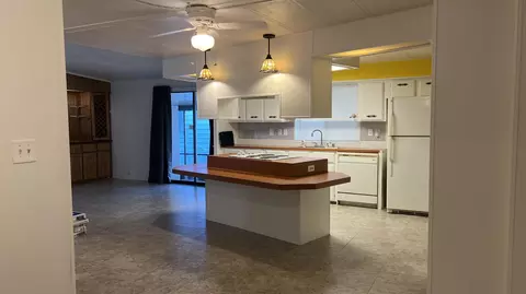 7910 SE Shenandoah Dr, Hobe Sound, FL 33455