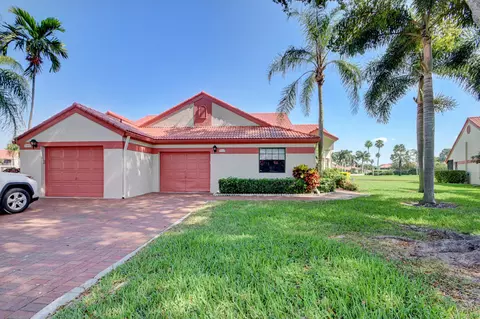 7776 Lexington Clb #B, Delray Beach, FL 33446