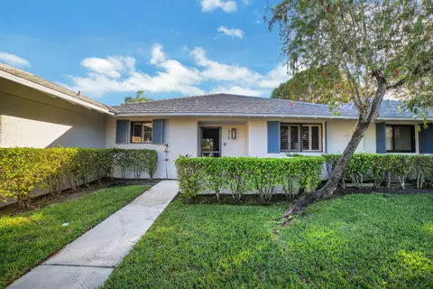 315 Club Dr #315, Palm Beach Gardens, FL 33418