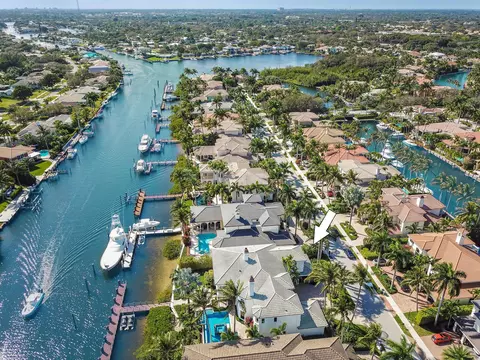 792 Harbour Isles Ct, North Palm Beach, FL 33410
