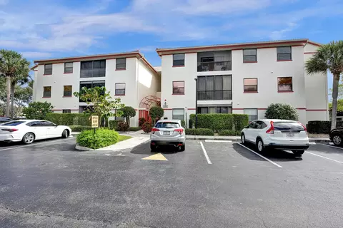 5133 Brisata #T, Boynton Beach, FL 33437