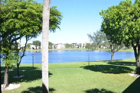 5310 Las Verdes Cir #209, Delray Beach, FL 33484