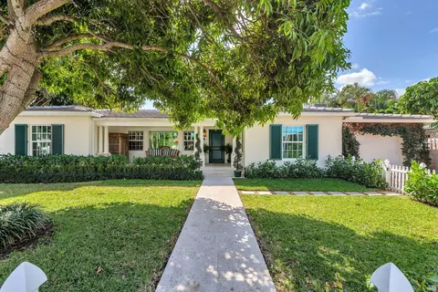 260 Edmor Rd, West Palm Beach, FL 33405
