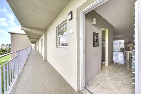 2600 NE 1st #315, Boynton Beach, FL 33435