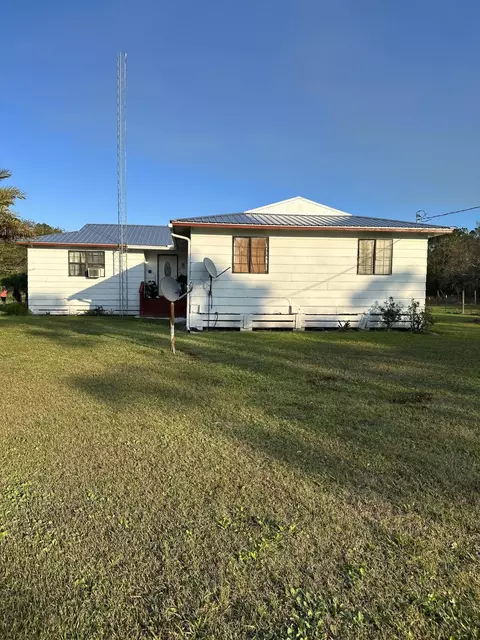 6492 NW 154th Ave, Okeechobee, FL 34972