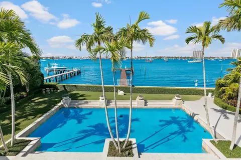 1050 N Lake Way, Palm Beach, FL 33480