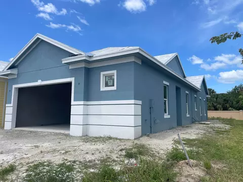 2015 Bridgepointe Cir #109, Vero Beach, FL 32967