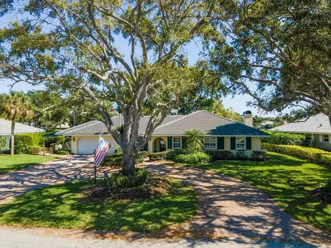 4702 S S Lk, Boynton Beach, FL 33436