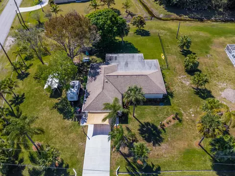 2198 SE Pyramid Rd, Port St Lucie, FL 34987