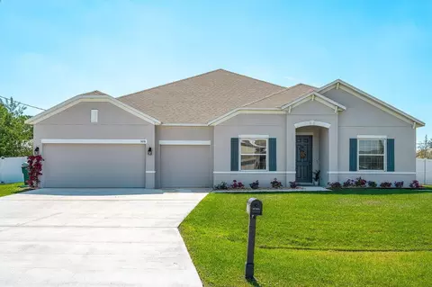 5430 NW Milner Dr, Port Saint Lucie, FL 34983