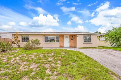3852 Gull Rd, Palm Beach Gardens, FL 33410
