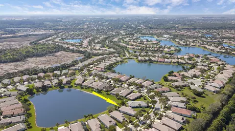 2725 Clipper Cir, West Palm Beach, FL 33411