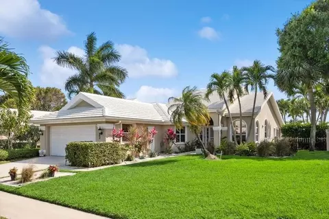 2352 Saratoga Bay Dr, West Palm Beach, FL 33409
