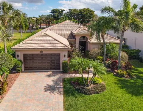 4264 Mariners Cove Dr, Wellington, FL 33449