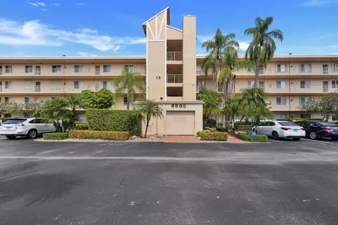 6865 Huntington #408, Delray Beach, FL 33446
