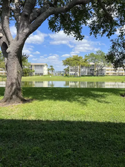 133 Dorset D, Boca Raton, FL 33434