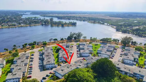 3120 Cynthia Ln #205, Lake Worth Beach, FL 33461
