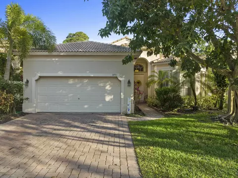 5771 Sunberry W, Fort Pierce, FL 34951